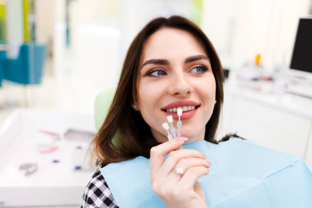 smile-makeovers-the-role-of-porcelain-veneers