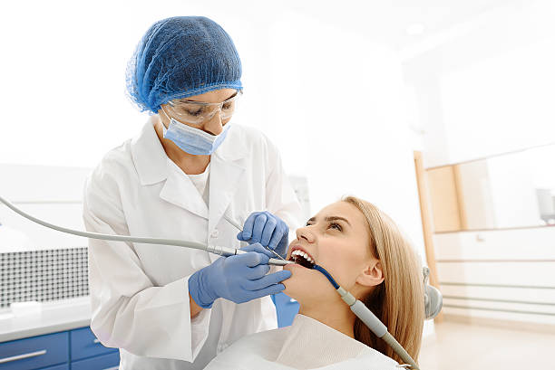 how dentists remove cavities and fill teeth